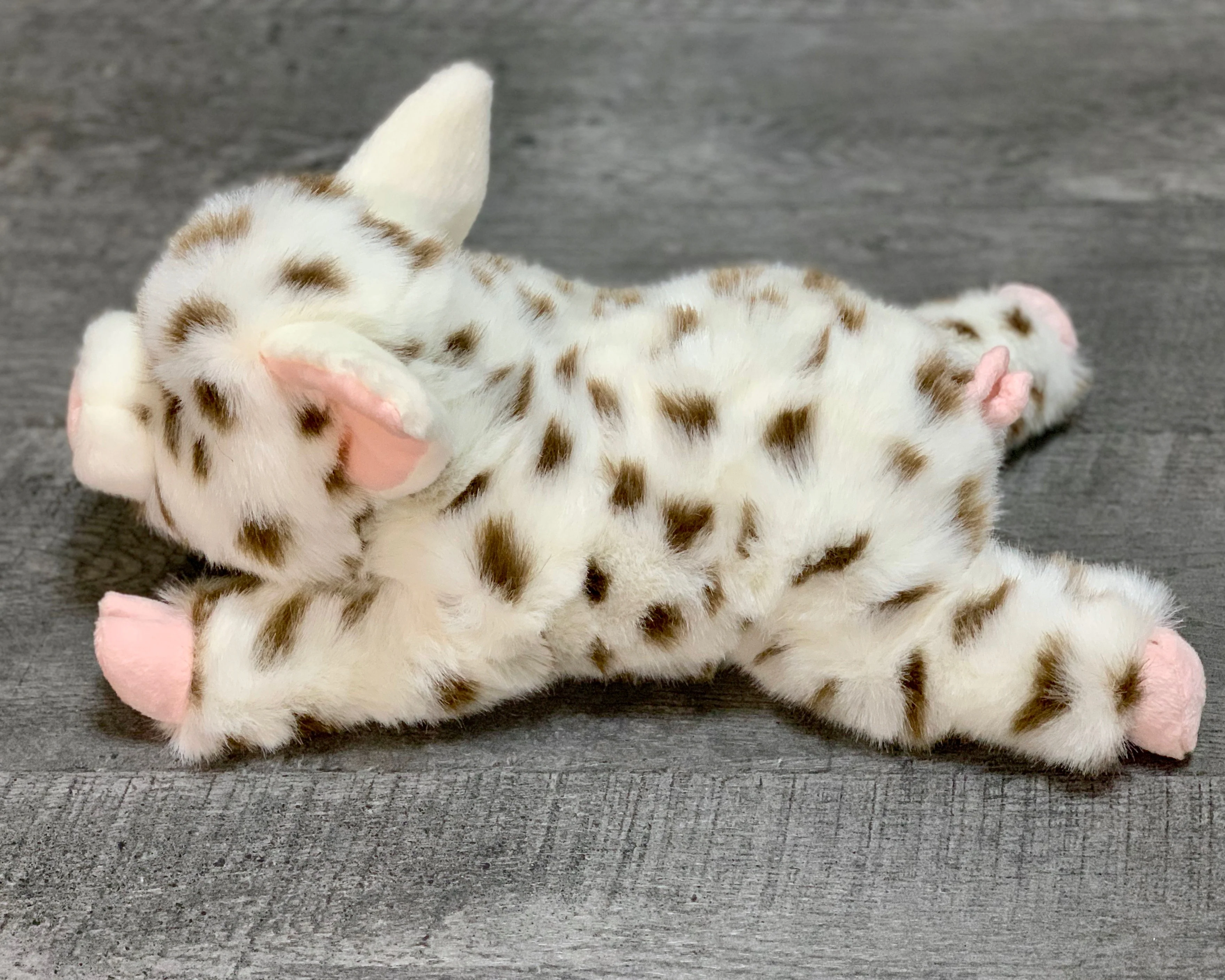 Weighted Spotted Pig Plush — 17" Chubby Cuddles (Up to 5 lbs) - Image 3