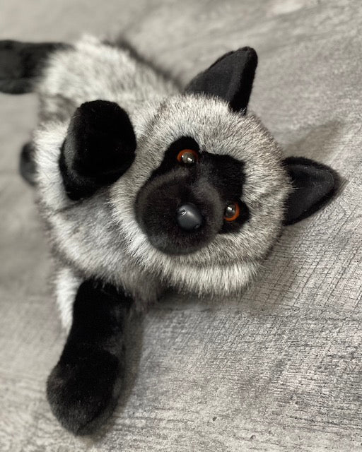 Weighted Gray Fox Plush — 19" Laying, Lifelike Lap Companion (4 lbs) - Image 6